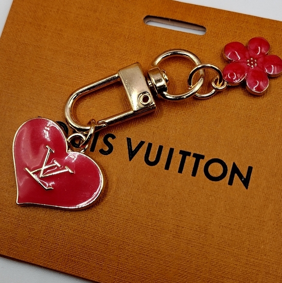 Louis Vuitton Zipper Pull, Authentic. Hot Pink - Picture 1 of 6